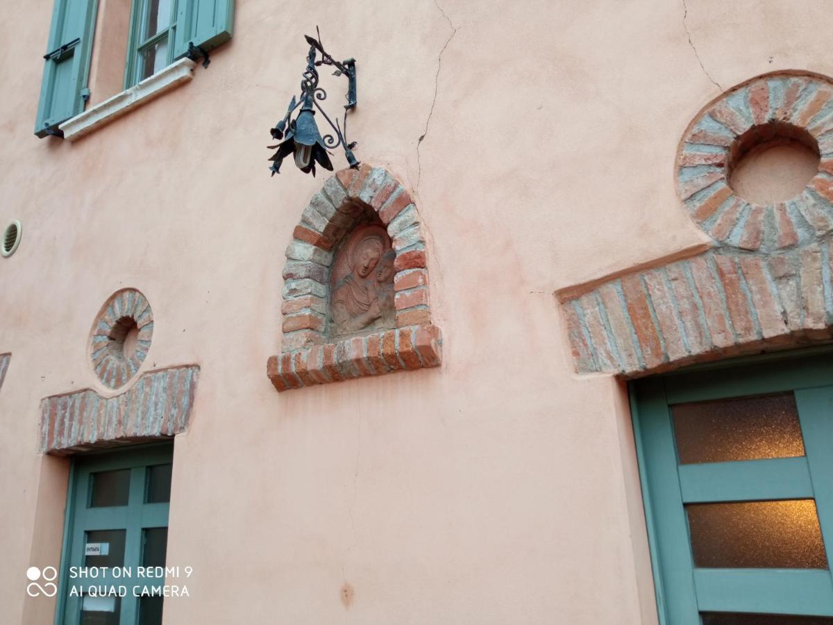 La Casina Hotel Dello Buitenkant foto